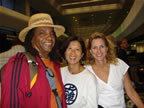 Ulysses, Lorna, and Maureen at SF Airport (44kb)